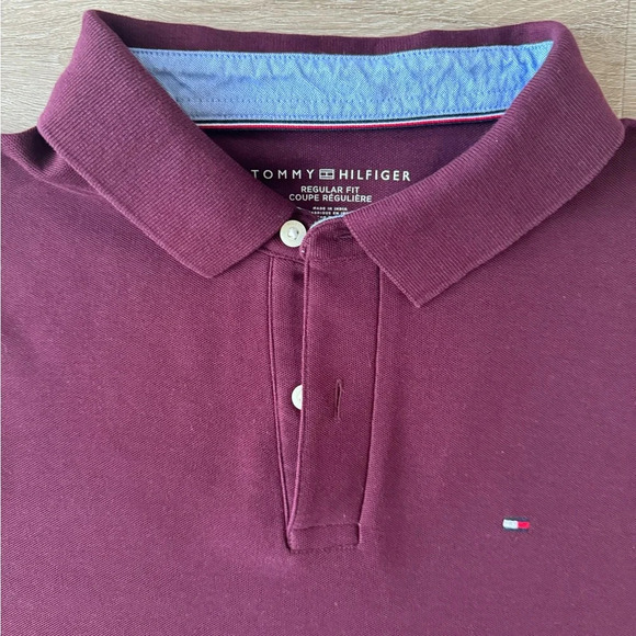 Tommy Hilfiger Men's Polo Shirt XL Burgundy Cotton Regular Fit - Picture 2 of 9